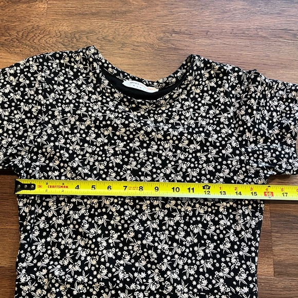 NATURAL by KNOWN SUPPLY Black Tan Cream Ditsy Floral Midi Dress Side Slit Small - Picture 11 of 14